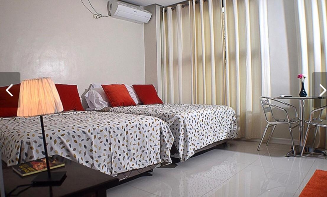 The Guest House Laoag Exteriör bild